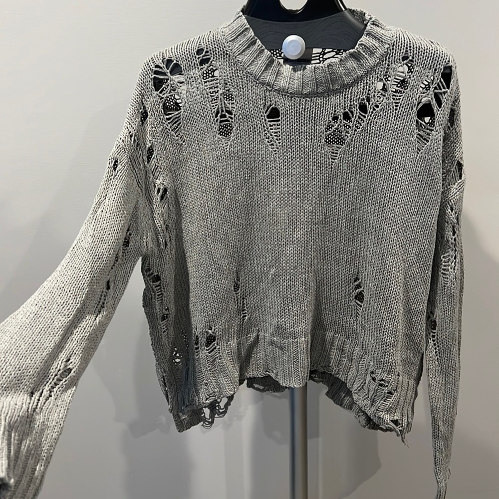 Skylar and Madison gray knit sweater